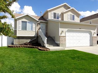 6707 S Oquirrh Ridge Rd, West Jordan, UT 84081