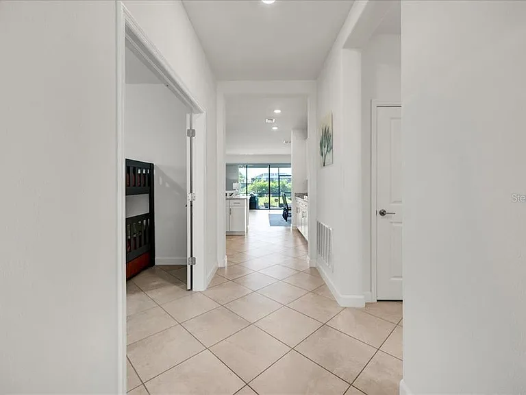 5161 Coral Reef Way — Photo 8