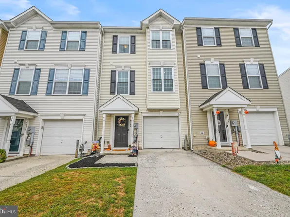 4144 Trabert Ct, Dover, PA 17315