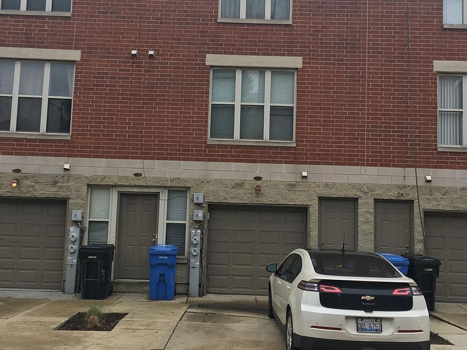 1st image of 2401 W Flournoy St #C