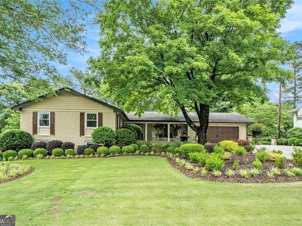 733 Huntington Pl SE, Marietta, GA 30067