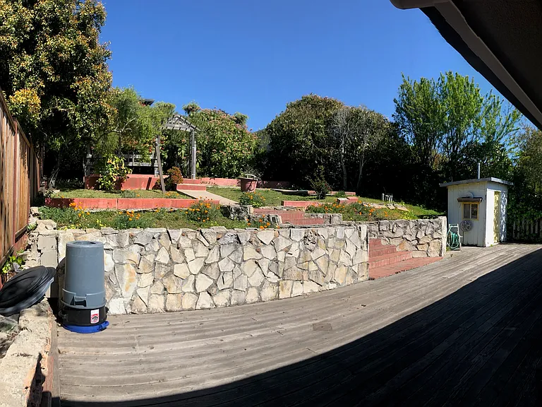 Kenilworth Dr — Photo 17