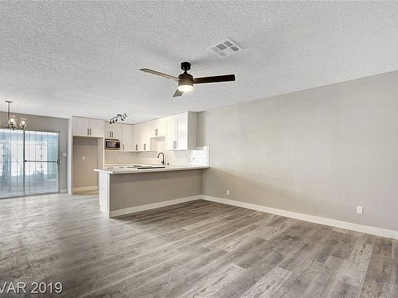 3rd image of 4992 Marin St