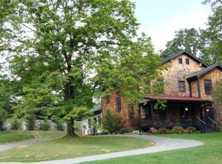 1418 S Whitford Rd, West Chester, PA 19380