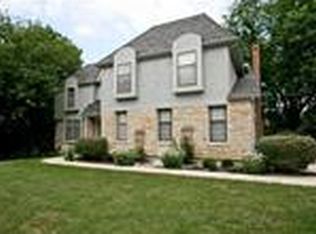 4644 W 127th Ter, Leawood, KS 66209