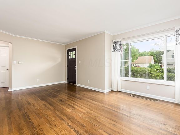 5th image of 1913 Elmwood Ave