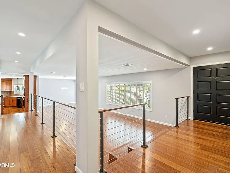 2054 E Rancho Dr — Photo 10