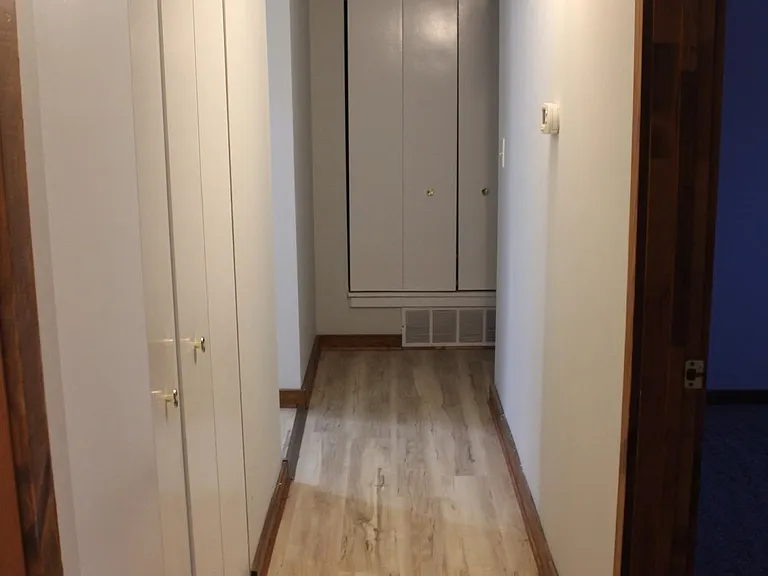 8613 Farmsfield Ct — Photo 6