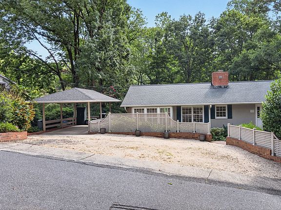 2nd image of 113 Forest Ln
