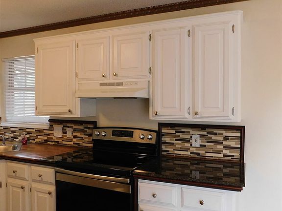 5th image of 5503 Woodline Dr