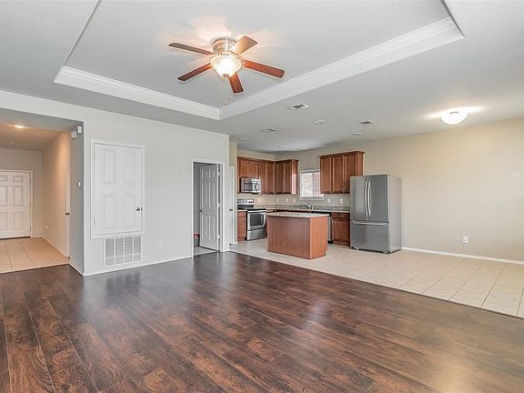 2nd image of 2309 Canchim St