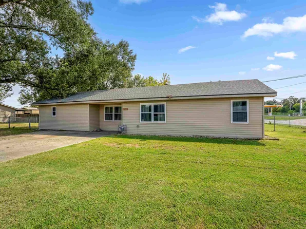 1917 Henry St, Westlake, LA 70669