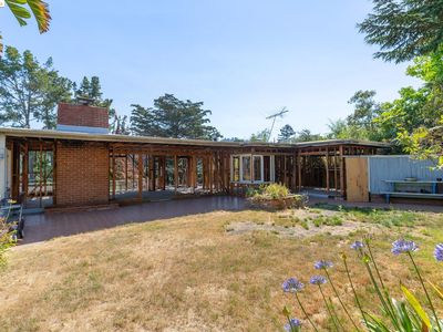 6007 Johnston Dr, Oakland, CA, 94611