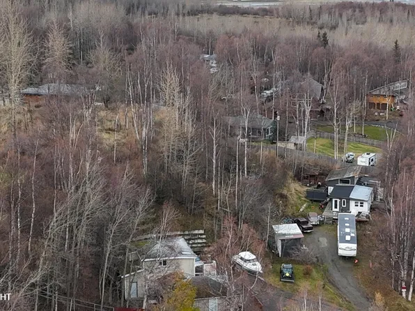 6321 Wooded Cir, Anchorage, AK 99502