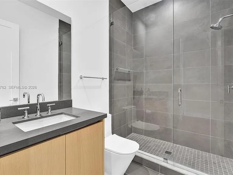 5765 SW 104th Ter — Photo 40