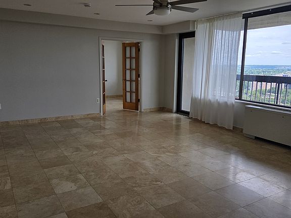 4th image of 3705 S George Mason Dr APT 2611
