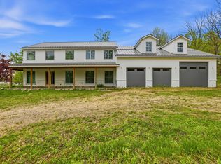 287 40th St, Bloomingdale, MI 49026