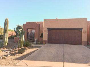 252 Market Cir, Tubac, AZ 85646