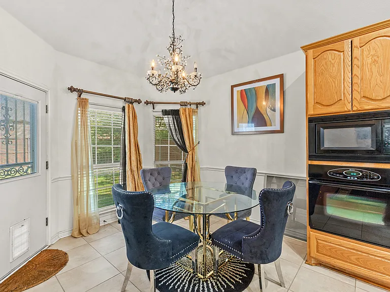 5231 Kathryn Dr — Photo 11