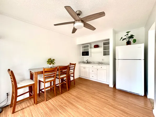44-121 Laha St APT 2, Kaneohe, HI 96744
