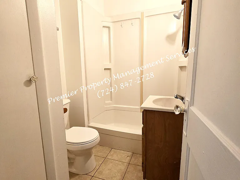 179 Elm St #A-2NDFLOOR — Photo 12