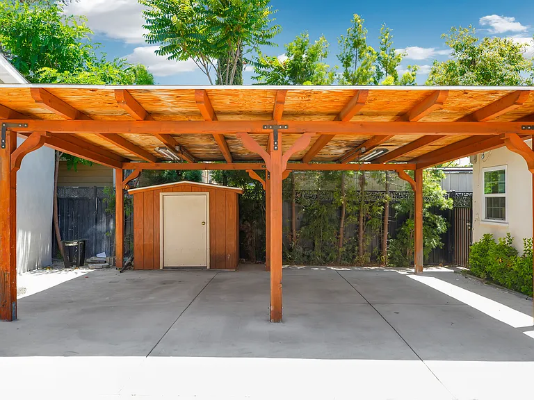 528 Almond Ave #B — Photo 40
