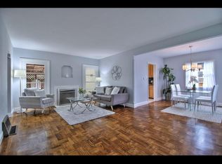 1023 Menlo Oaks Dr #1, Menlo Park, CA 94025