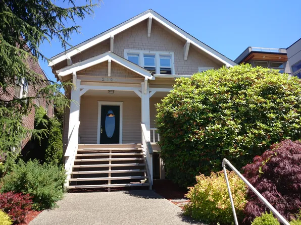2622C Eastlake Ave E, Seattle, WA 98102