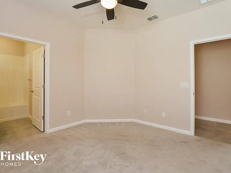 874 Lady Bird Ln — Photo 11