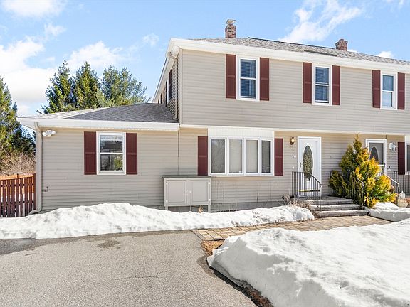 3rd image of 12 Meadow Rd #12