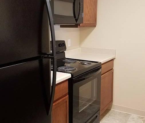 5th image of 15913 E 4th Ave APT D208
