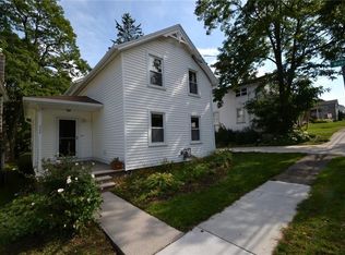 264 Fayette St, Palmyra, NY 14522