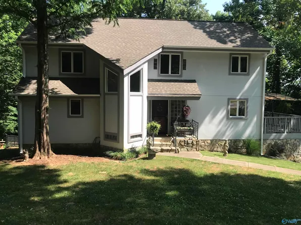 132 Anna Kathryn Dr, Gurley, AL 35748