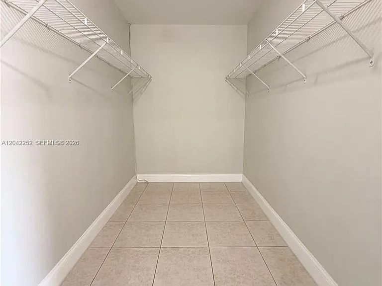 11242 SW 244th Ter — Photo 23