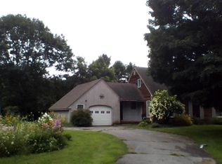 9 Kings Grant Ln, Gorham, ME 04038