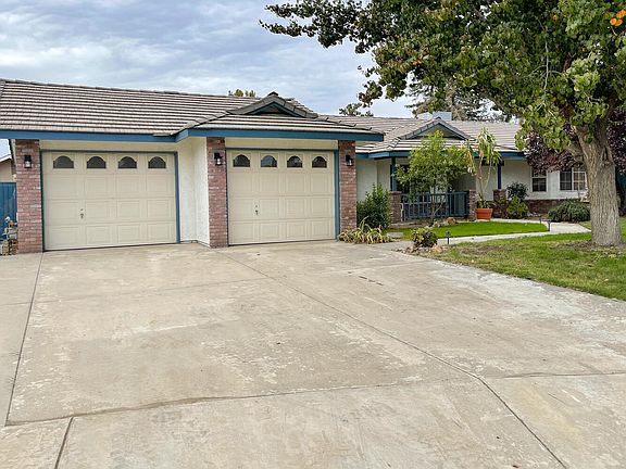 2nd image of 3612 E Willow Ct