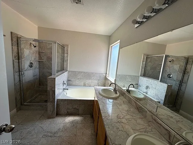 1604 Desert Canyon Ct — Photo 16