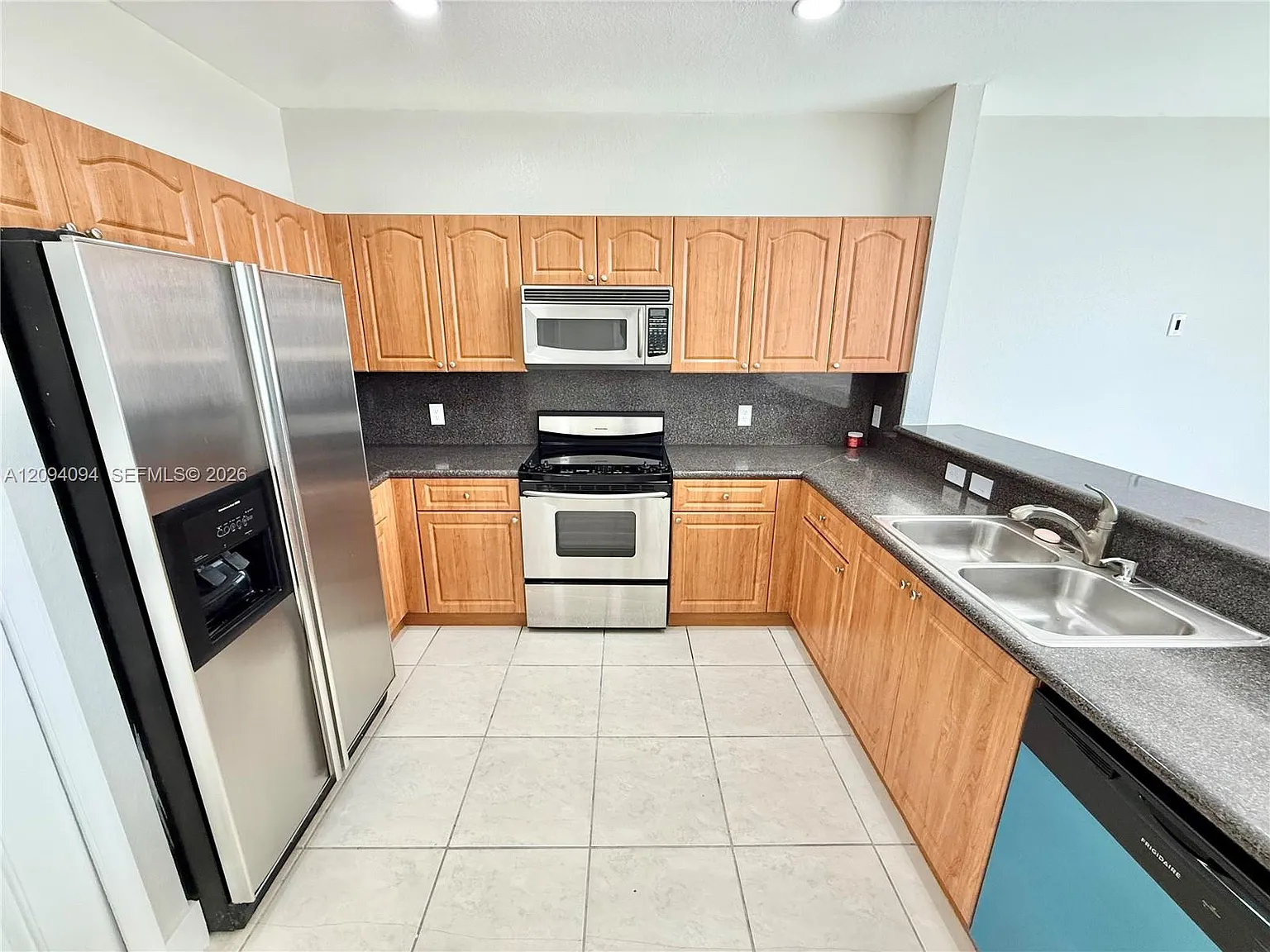Villas At Nautica Three C — Photo 2