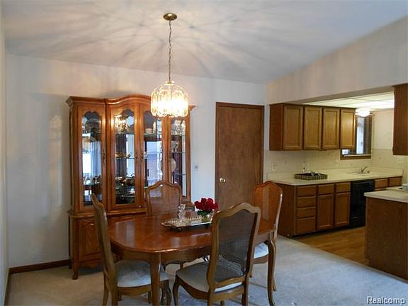 5th image of 4758 N Grand Oaks Dr