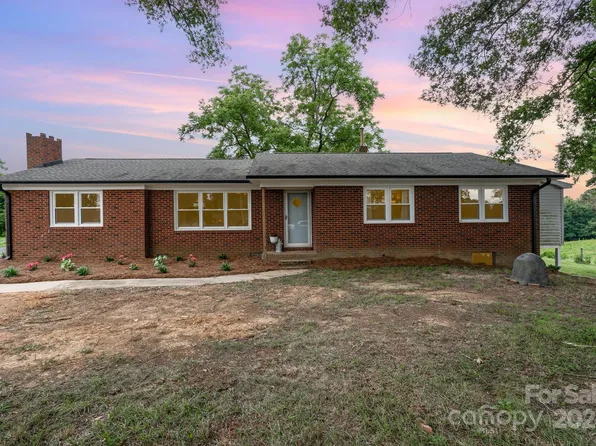17678 Turkey Hill Rd, Mount Pleasant, NC 28124