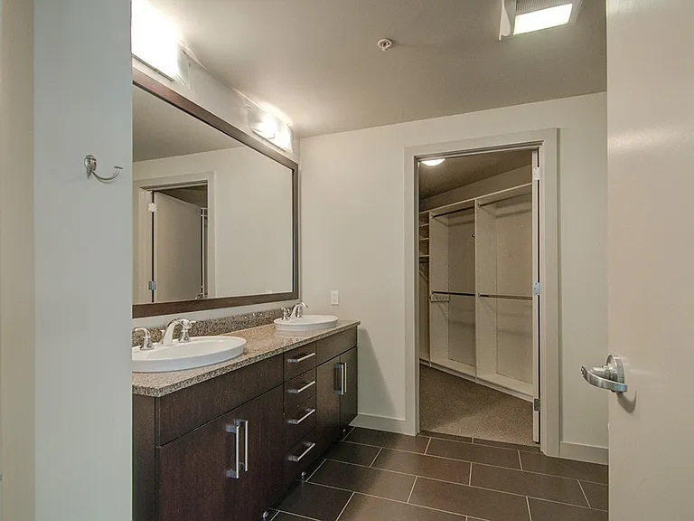 910 Lenora St #S303 — Photo 6