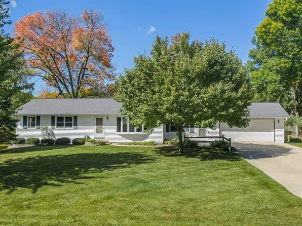 1510 Cameron Dr, Madison, WI 53711