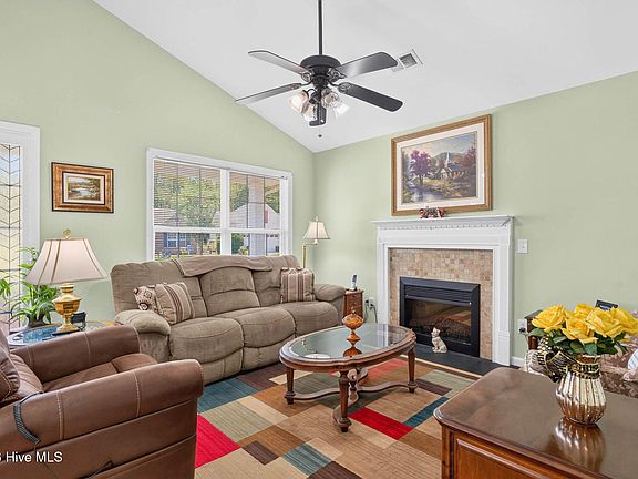 3rd image of 110 Carolina Farms Boulevard