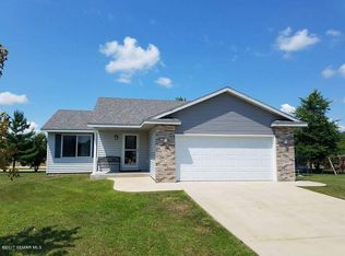 150 Red School Ln, Kellogg, MN 55945