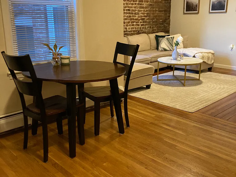 41 Eden St #2 — Photo 6