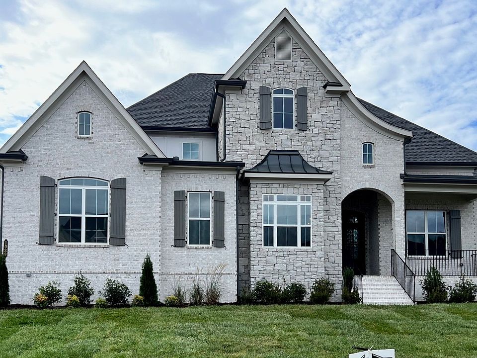 1st image of 1039 Sinatra Dr Lot 8