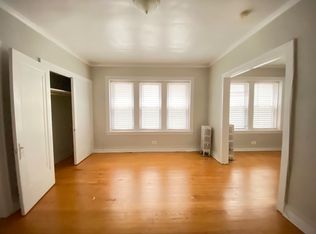 4520 N Damen Ave APT 1C, Chicago, IL 60625