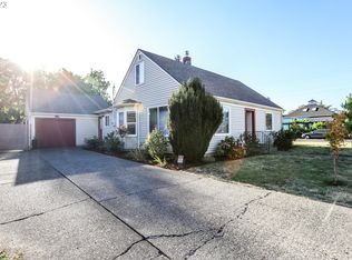 395 Juniper St, Junction City, OR 97448