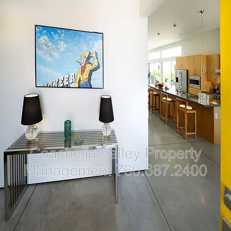 3 bed, 2.5 bath, 1906 sqft, $6,500 — Photo 4