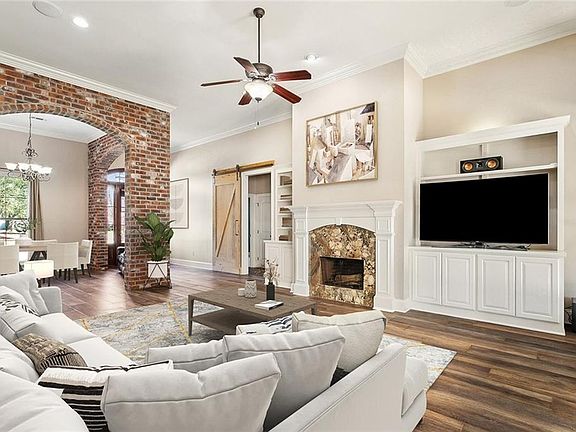 3rd image of 1144 Scarlet Oak Ln